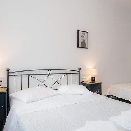 Pigi Rooms Απολλωνία Εξωτερικό φωτογραφία