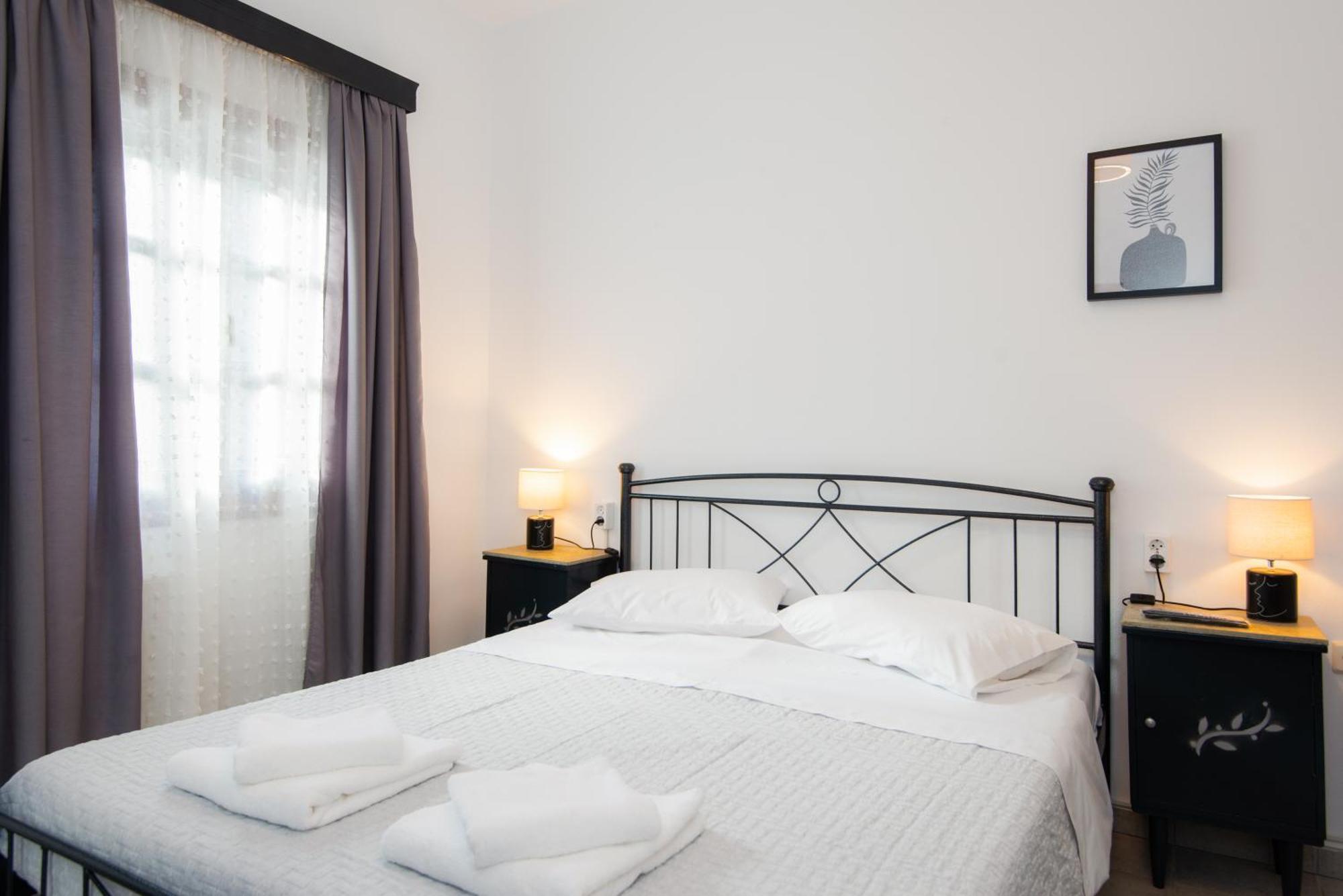 Pigi Rooms Απολλωνία Εξωτερικό φωτογραφία